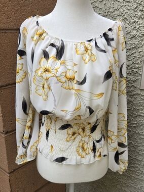 Suzy Shier Floral Off-Shoulder Peasant Blouse - White & Yellow
